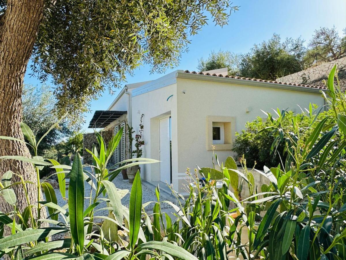 Azalo Country House Noto Ngoại thất bức ảnh
